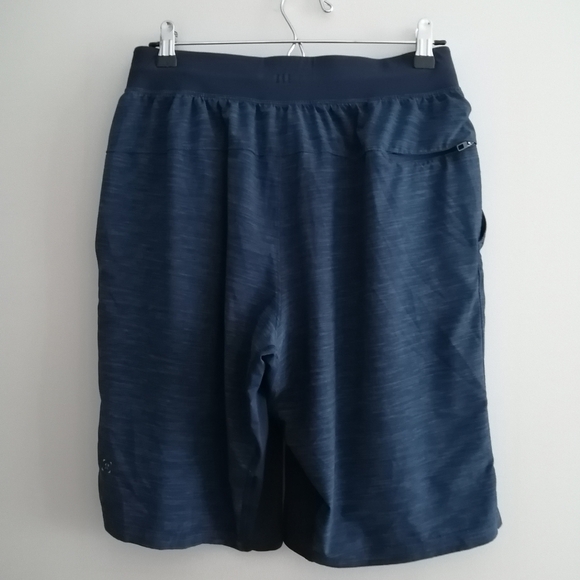 Lululemon Men's T.H.E. Short Linerless 11" Inseam Heather Iron Blue Small - Picture 4 of 16